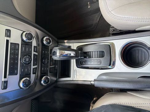 Used 2012 Ford Fusion SEL FWD image 18