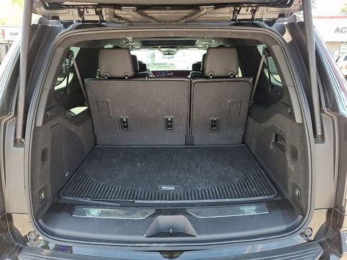 Certified 2025 Cadillac Escalade ESV Premium Luxury Platinum w/ LPO, Floor Liner Package image 24