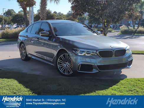 Used 2019 BMW M550i xDrive AWD/4WD image 1