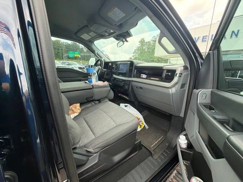 Used 2024 Ford F250 XL w/ STX Appearance Package AWD/4WD image 43