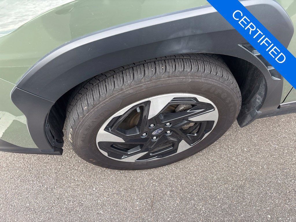 Used 2024 Subaru Crosstrek 2.5i Limited AWD/4WD image 3