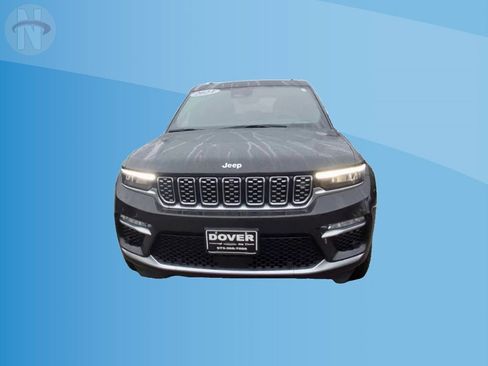 Certified 2023 Jeep Grand Cherokee Summit w/ Adv Protech Group IV image 3