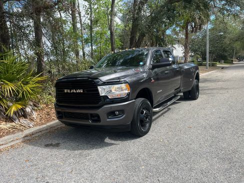 Used 2021 RAM 3500 Big Horn w/ Level 1 Equipment Group image 10