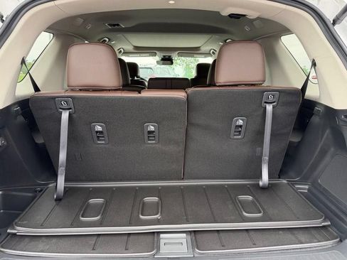 New 2026 Honda Pilot Touring image 16