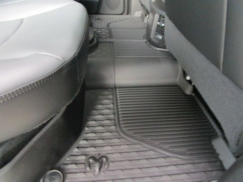 New 2026 RAM 3500 Tradesman AWD/4WD image 27