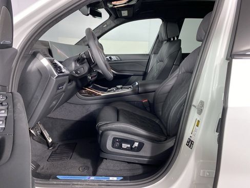 New 2026 BMW X7 xDrive40i image 7
