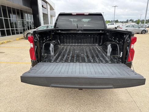 Used 2024 Chevrolet Silverado 1500 LTZ AWD/4WD image 24