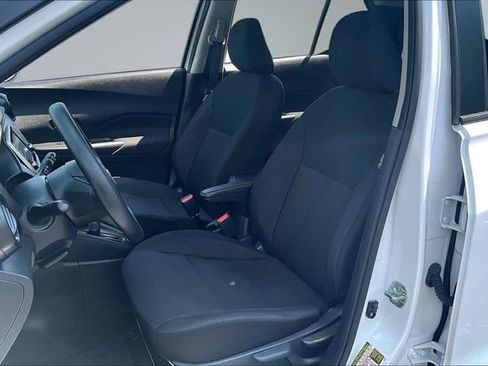 Used 2025 Nissan Kicks Play S FWD image 20