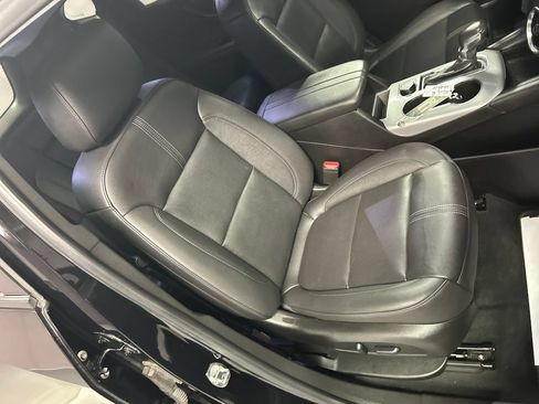 Used 2022 Chevrolet Blazer LT AWD/4WD image 25
