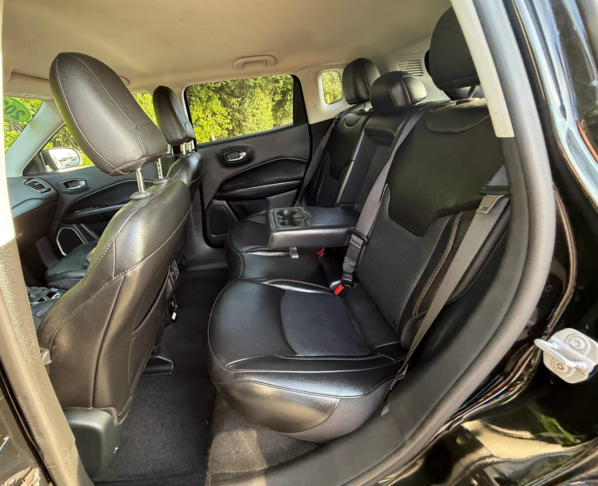 Used 2020 Jeep Compass Limited AWD/4WD image 39