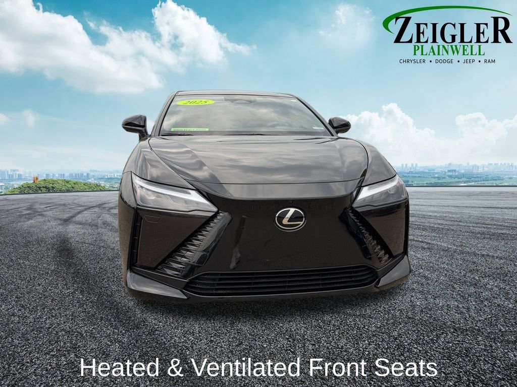 Used 2025 Lexus RZ 300e w/ Accessory Package (2T) FWD image 8