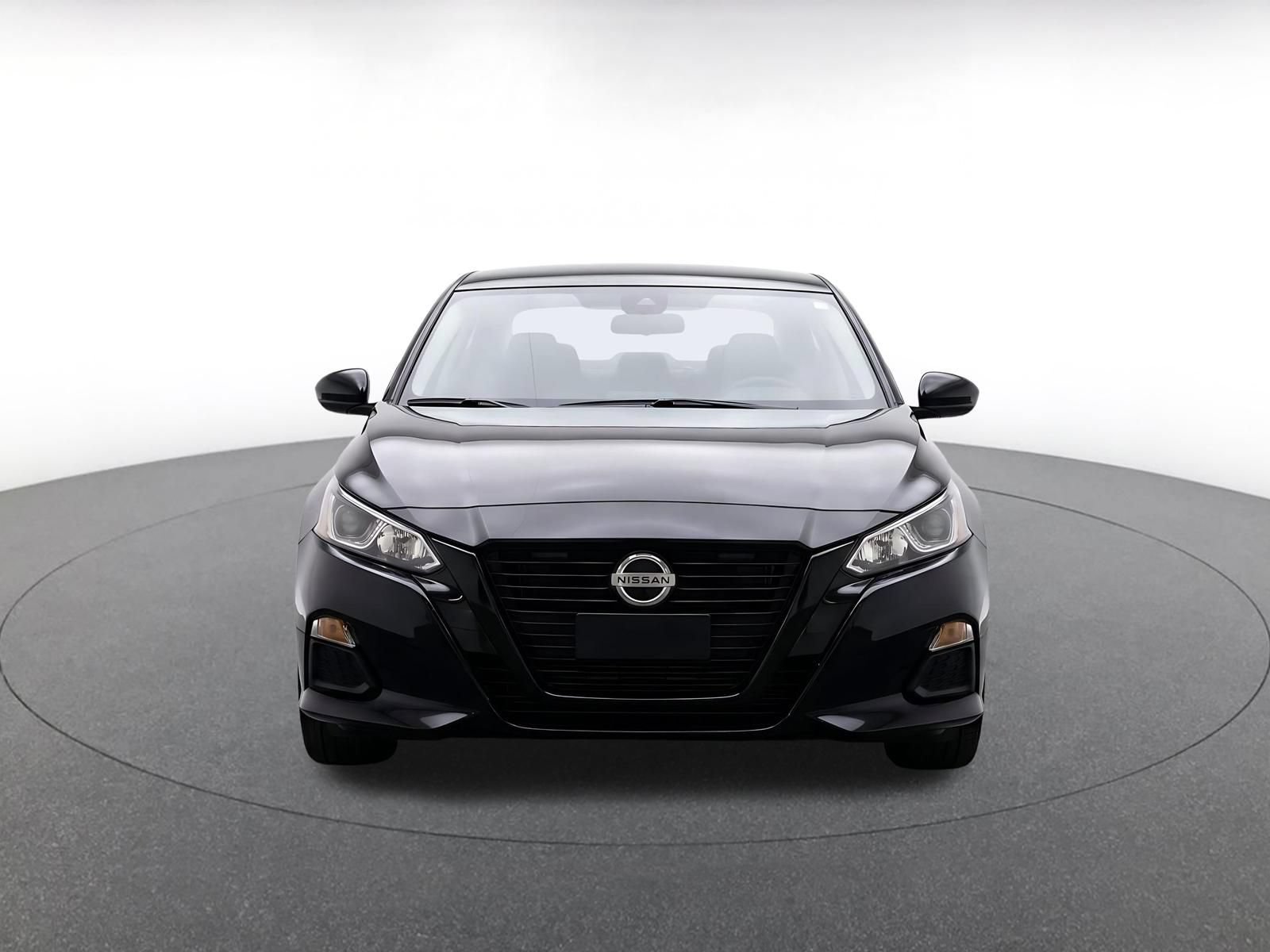 Used 2026 Nissan Altima 2.5 SV FWD image 2