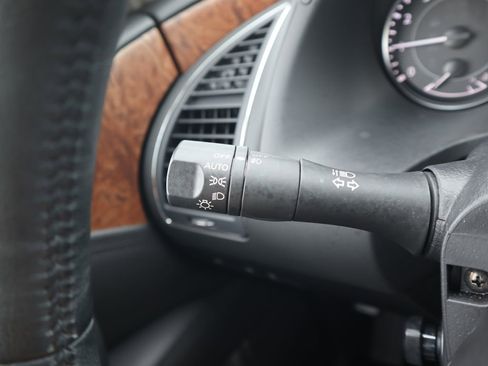 Used 2024 Nissan Armada SL w/ Cargo Package image 26