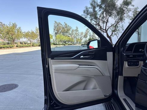Used 2021 Cadillac Escalade ESV Premium Luxury w/ Driver Assist Tech Package RWD image 22