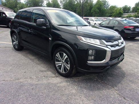 Used 2024 Mitsubishi Outlander Sport ES AWD/4WD image 3