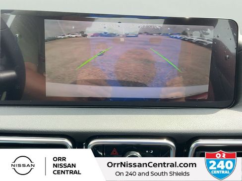 New 2026 Nissan Sentra SR w/ Floor Mat Package FWD image 25