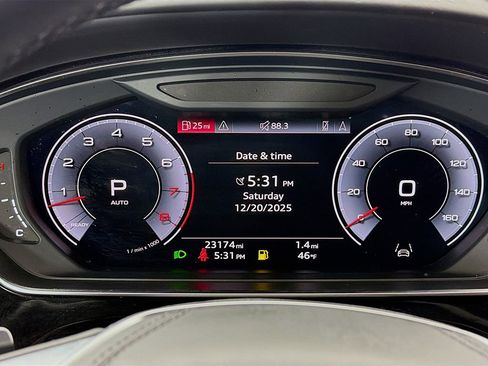 Used 2023 Audi A8 L 3.0T w/ Luxury Package image 32