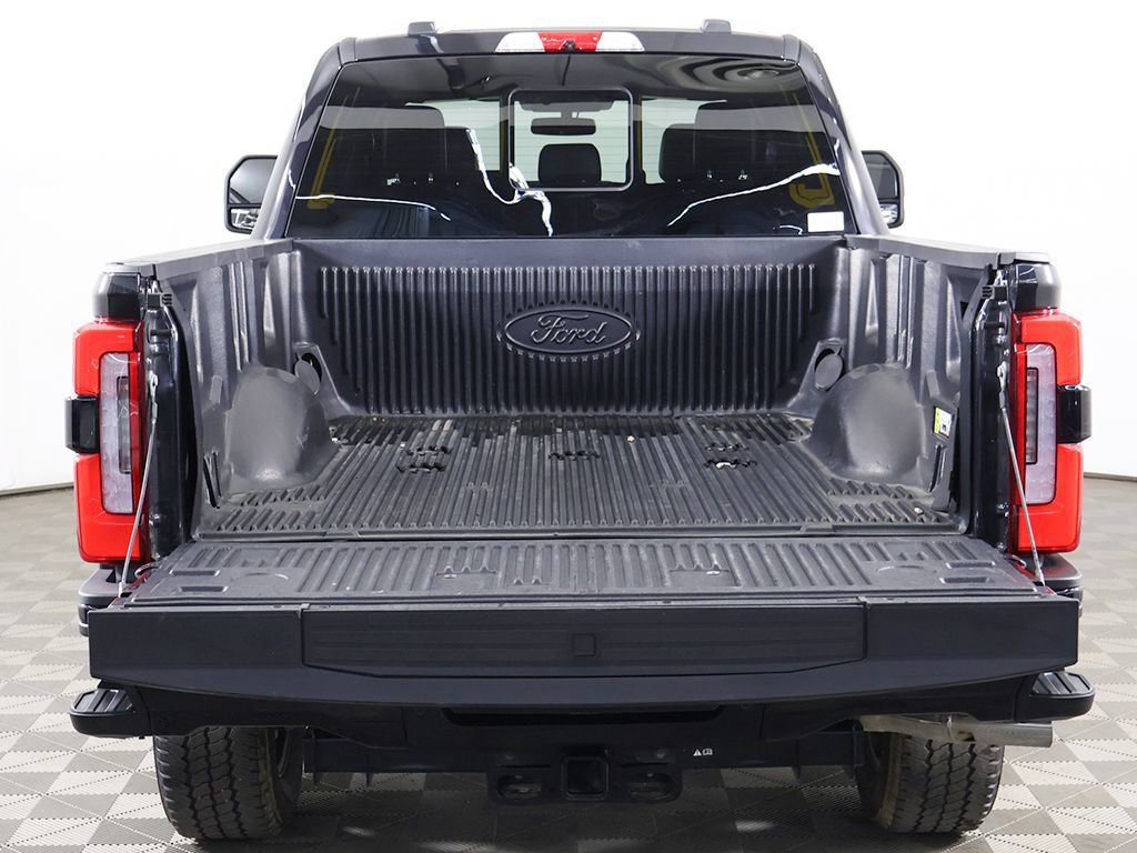 Used 2025 Ford F250 Platinum AWD/4WD image 25