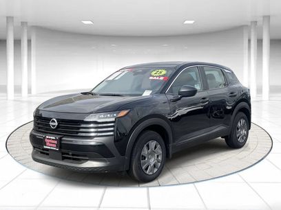 Certified 2025 Nissan Kicks S