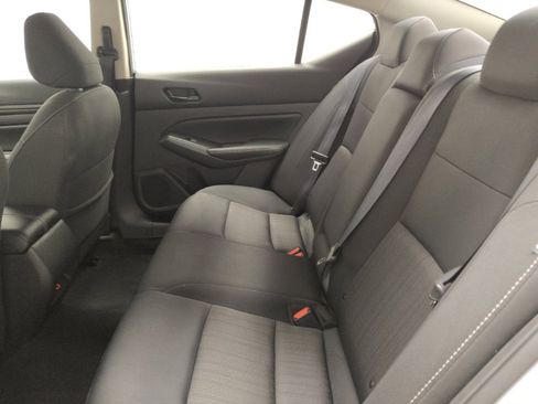 Used 2024 Nissan Altima 2.5 SV image 18