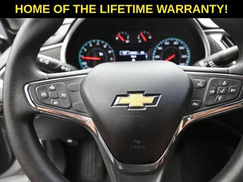 Used 2018 Chevrolet Malibu LS FWD image 20