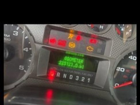 Used 2019 Ford Mustang Coupe w/ Equipment Group 101A image 16