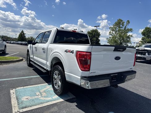 Used 2021 Ford F150 XLT w/ Equipment Group 301A Mid AWD/4WD image 12
