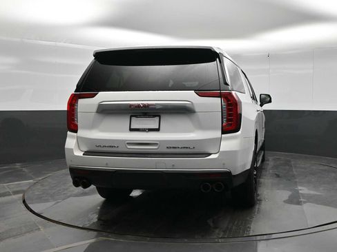 Used 2022 GMC Yukon XL Denali AWD/4WD image 6
