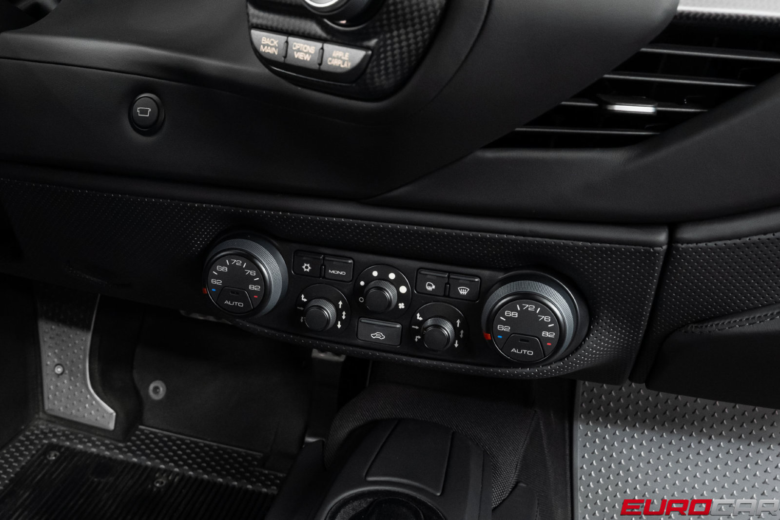 Used 2019 Ferrari 488 Pista Coupe RWD image 37