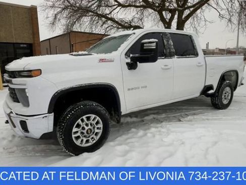 Used 2024 Chevrolet Silverado 2500 LT w/ All Star Edition image 4