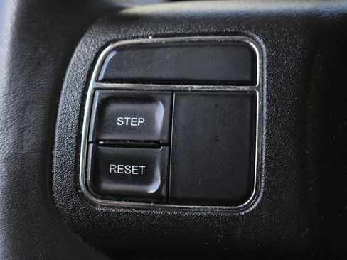 Used 2017 Jeep Patriot Latitude AWD/4WD image 17