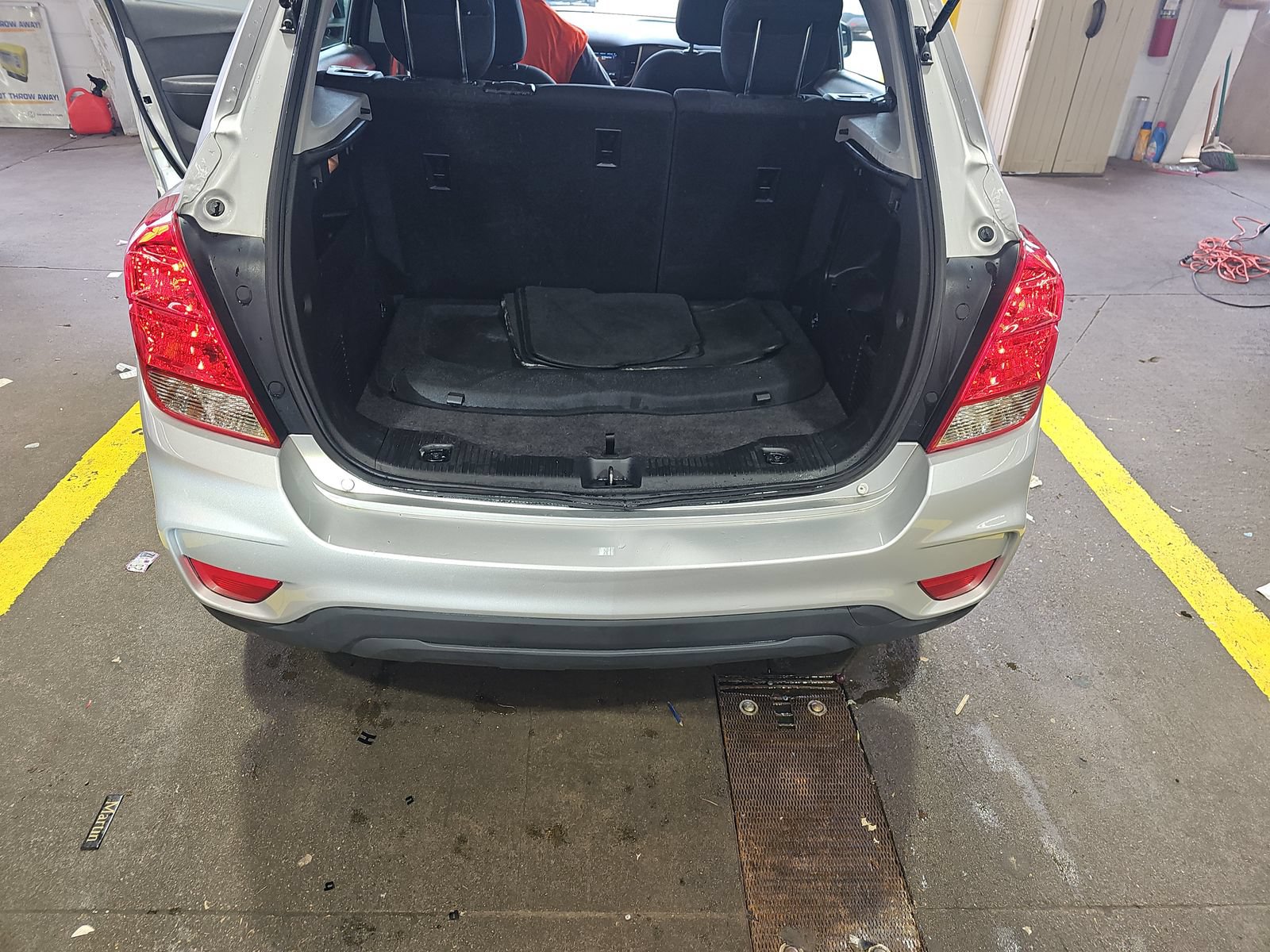 Used 2019 Chevrolet Trax LS FWD image 11