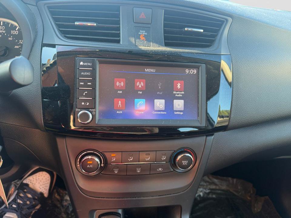 Used 2019 Nissan Sentra S FWD image 17