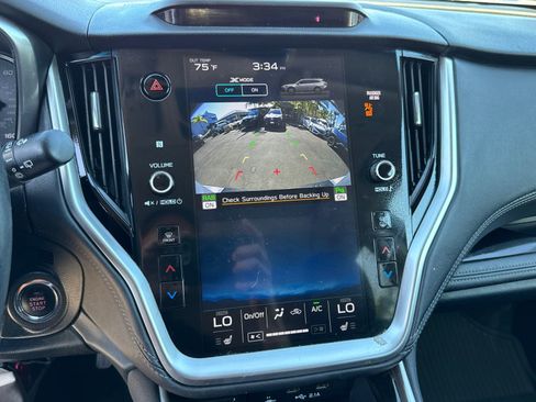 Used 2022 Subaru Outback Limited image 19