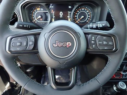Used 2026 Jeep Wrangler Unlimited Rubicon w/ Safety Group AWD/4WD image 12