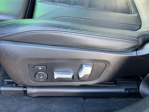 Used 2020 BMW X3 xDrive30e w/ Premium Package image 11