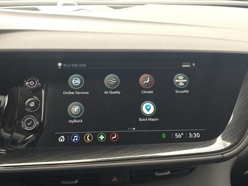 Used 2023 Buick Envision Essence image 28