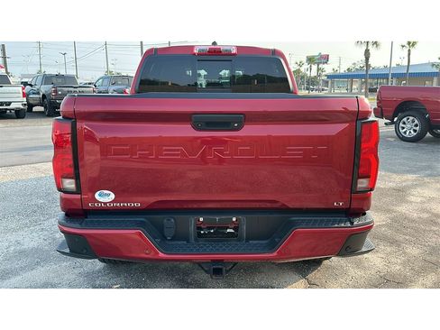 Used 2023 Chevrolet Colorado LT w/ LT Convenience Package III RWD image 5