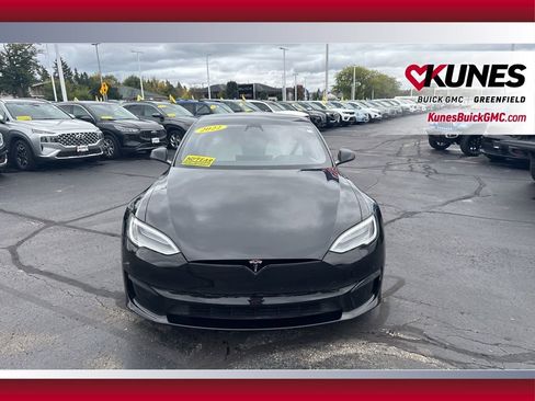 Used 2022 Tesla Model S Plaid image 12