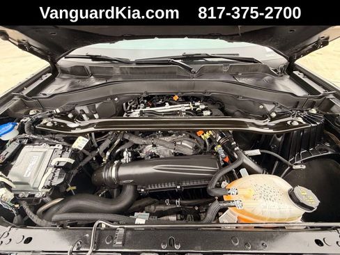 Used 2025 Ford Explorer ST-Line image 31