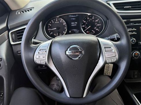 Used 2015 Nissan Rogue S AWD/4WD image 33