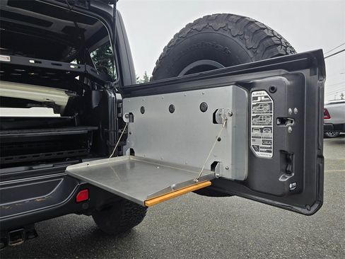 Used 2021 Jeep Wrangler Unlimited Rubicon 4xe w/ Steel Bumper Group image 17