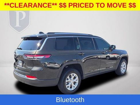 Used 2023 Jeep Grand Cherokee L Limited w/ Luxury Tech Group II RWD image 7