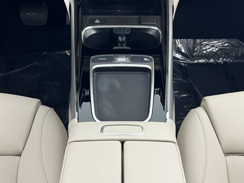 Used 2026 Mercedes-Benz GLB 250 image 18