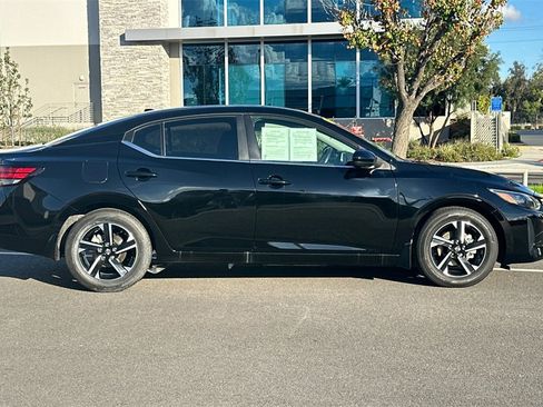 Used 2025 Nissan Sentra SV w/ All-Weather Package image 3