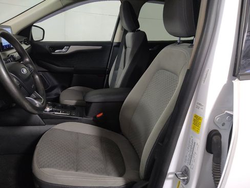 Used 2020 Ford Escape SE AWD/4WD image 17