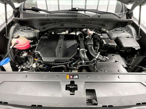 Used 2023 Hyundai Santa Fe Calligraphy image 10