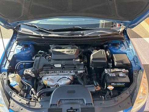 Used 2012 Hyundai Elantra GLS image 32