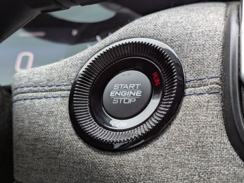 Used 2022 Jeep Compass Latitude w/ Convenience Group image 22