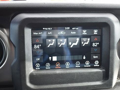 Used 2020 Jeep Gladiator Sport w/ Quick Order Package 24S image 21